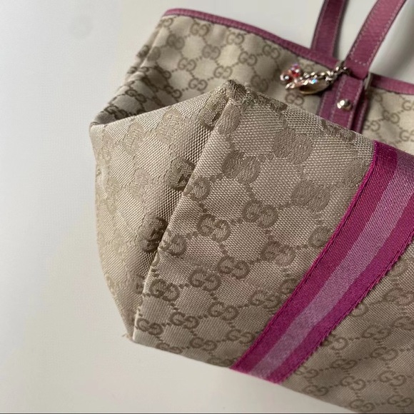 Gucci Monogram Pink Tote w Butterfly charm PRESALE - Picture 3 of 8